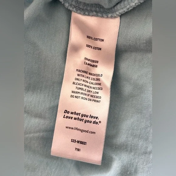 🌼 Life is Good “Van Go” Light Blue Women’s Tank Top – Size L - Picture 7 of 7